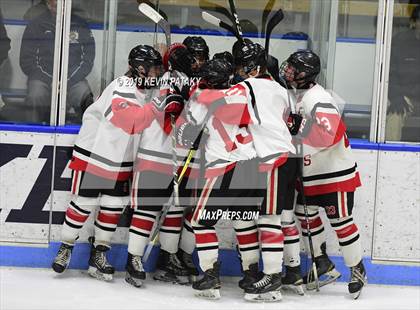 Thumbnail 3 in Glastonbury vs. Branford (CIAC D2 Final) photogallery.