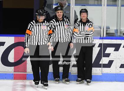 Thumbnail 3 in Glastonbury vs. Branford (CIAC D2 Final) photogallery.
