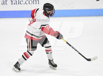 Thumbnail 2 in Glastonbury vs. Branford (CIAC D2 Final) photogallery.