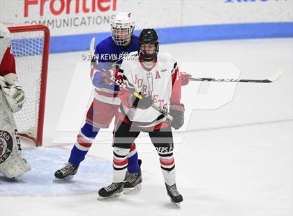 Thumbnail 3 in Glastonbury vs. Branford (CIAC D2 Final) photogallery.