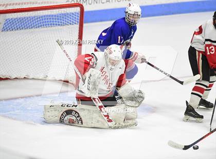 Thumbnail 2 in Glastonbury vs. Branford (CIAC D2 Final) photogallery.