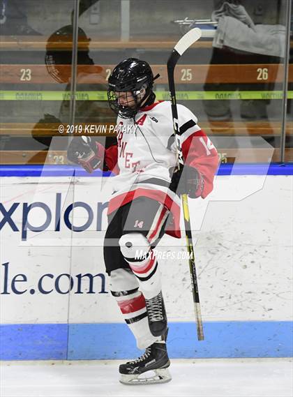 Thumbnail 3 in Glastonbury vs. Branford (CIAC D2 Final) photogallery.