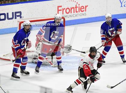 Thumbnail 2 in Glastonbury vs. Branford (CIAC D2 Final) photogallery.
