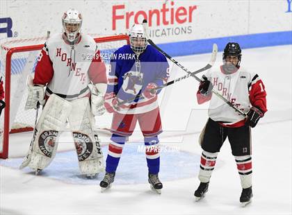 Thumbnail 2 in Glastonbury vs. Branford (CIAC D2 Final) photogallery.