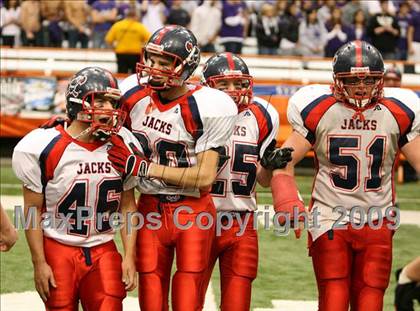Thumbnail 3 in New Rochelle vs. North Tonawanda (NYSPHSAA Class AA Final) photogallery.