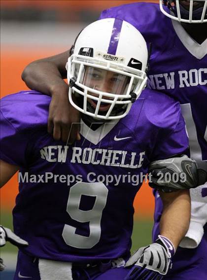 Thumbnail 3 in New Rochelle vs. North Tonawanda (NYSPHSAA Class AA Final) photogallery.