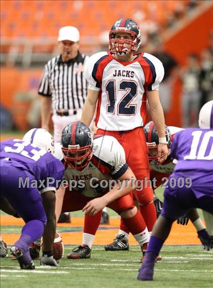 Thumbnail 1 in New Rochelle vs. North Tonawanda (NYSPHSAA Class AA Final) photogallery.