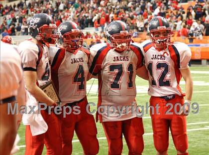 Thumbnail 1 in New Rochelle vs. North Tonawanda (NYSPHSAA Class AA Final) photogallery.