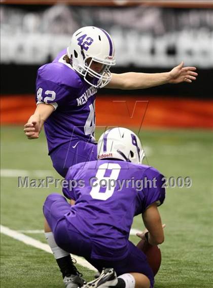 Thumbnail 1 in New Rochelle vs. North Tonawanda (NYSPHSAA Class AA Final) photogallery.