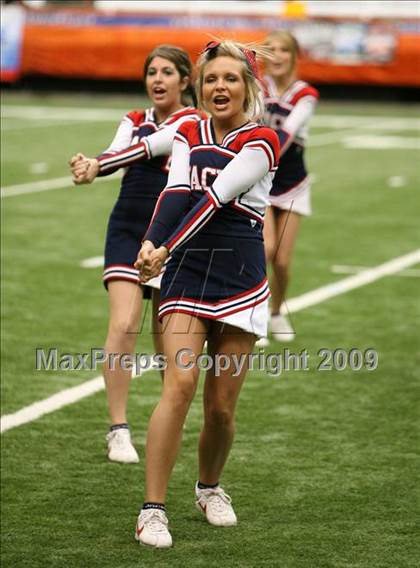 Thumbnail 1 in New Rochelle vs. North Tonawanda (NYSPHSAA Class AA Final) photogallery.