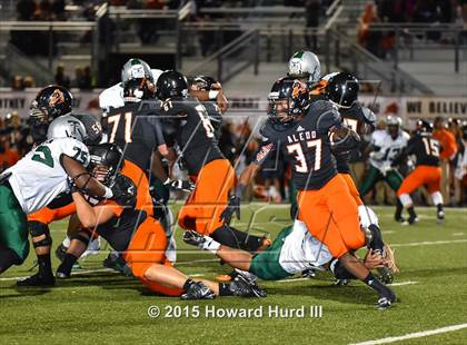 Thumbnail 2 in Aledo vs. Trimble Tech (UIL 5A Bi-District Playoff) photogallery.