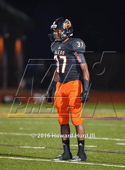 Thumbnail 2 in Aledo vs. Trimble Tech (UIL 5A Bi-District Playoff) photogallery.