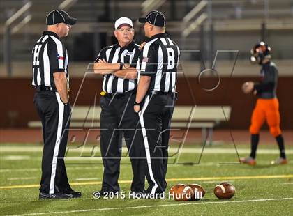 Thumbnail 1 in Aledo vs. Trimble Tech (UIL 5A Bi-District Playoff) photogallery.