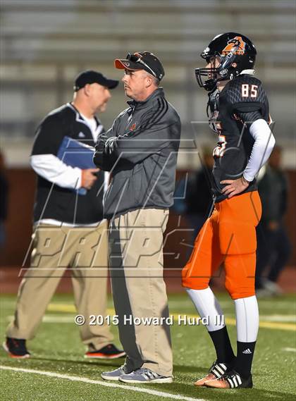 Thumbnail 3 in Aledo vs. Trimble Tech (UIL 5A Bi-District Playoff) photogallery.