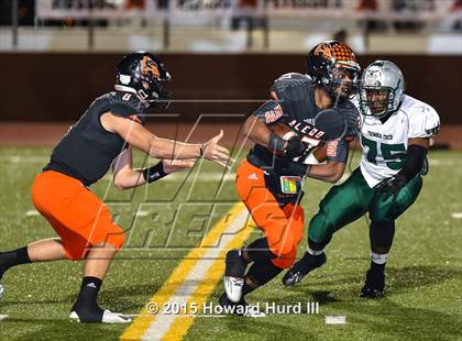 Thumbnail 1 in Aledo vs. Trimble Tech (UIL 5A Bi-District Playoff) photogallery.
