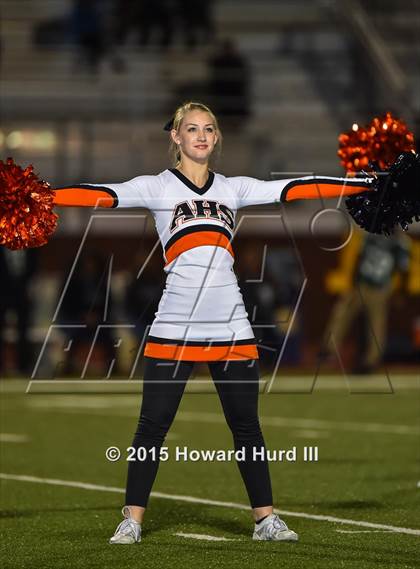Thumbnail 1 in Aledo vs. Trimble Tech (UIL 5A Bi-District Playoff) photogallery.