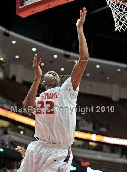 Thumbnail 1 in Santa Monica vs. Leuzinger (CIF SS D1A Final) photogallery.
