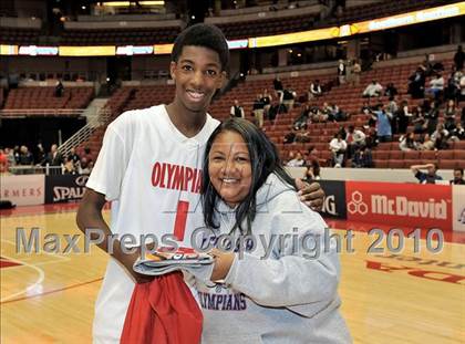 Thumbnail 1 in Santa Monica vs. Leuzinger (CIF SS D1A Final) photogallery.
