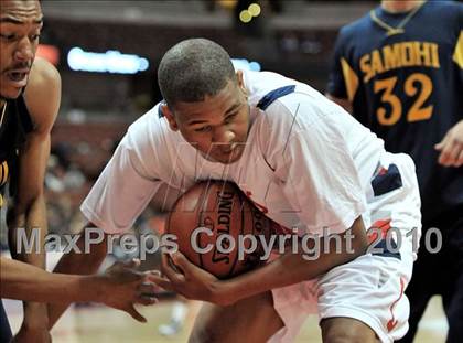 Thumbnail 1 in Santa Monica vs. Leuzinger (CIF SS D1A Final) photogallery.