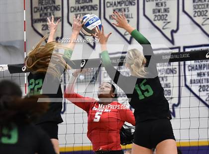 Thumbnail 1 in Mater Dei vs Mira Costa (Durango Fall Classic) photogallery.