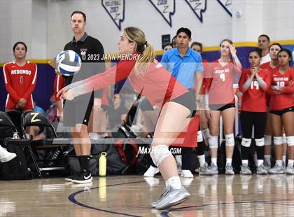 Thumbnail 3 in Mater Dei vs Mira Costa (Durango Fall Classic) photogallery.
