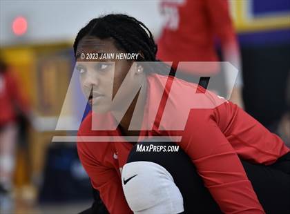 Thumbnail 3 in Mater Dei vs Mira Costa (Durango Fall Classic) photogallery.
