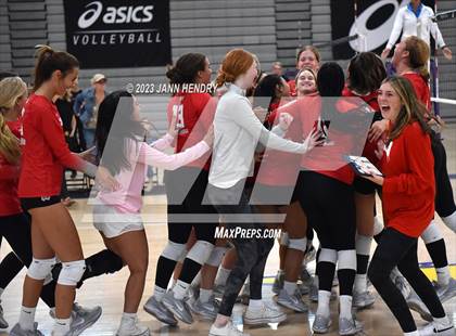 Thumbnail 3 in Mater Dei vs Mira Costa (Durango Fall Classic) photogallery.