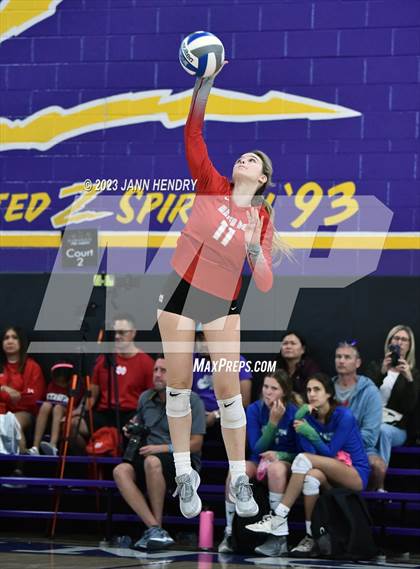Thumbnail 1 in Mater Dei vs Mira Costa (Durango Fall Classic) photogallery.