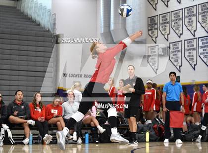 Thumbnail 3 in Mater Dei vs Mira Costa (Durango Fall Classic) photogallery.