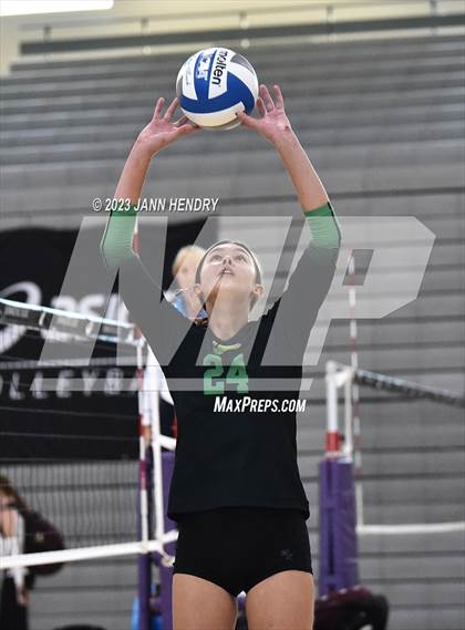 Thumbnail 1 in Mater Dei vs Mira Costa (Durango Fall Classic) photogallery.
