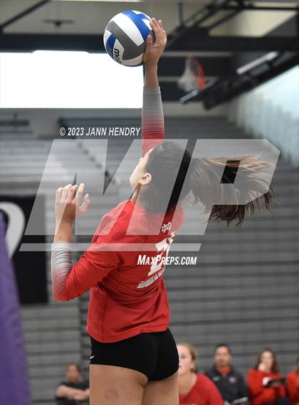 Thumbnail 2 in Mater Dei vs Mira Costa (Durango Fall Classic) photogallery.