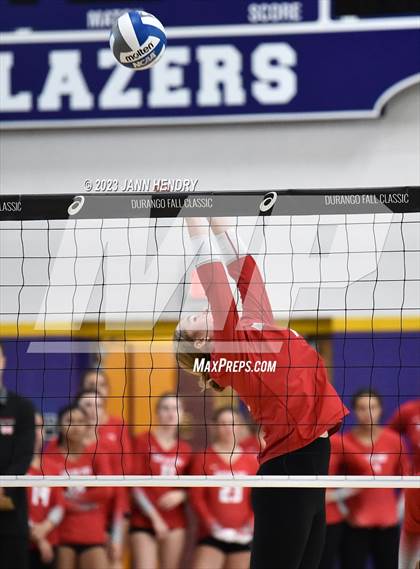 Thumbnail 2 in Mater Dei vs Mira Costa (Durango Fall Classic) photogallery.