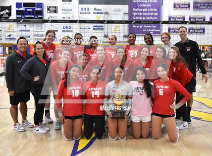 Thumbnail 1 in Mater Dei vs Mira Costa (Durango Fall Classic) photogallery.