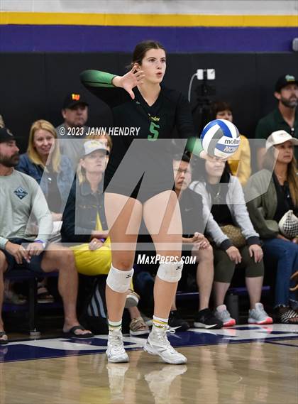 Thumbnail 2 in Mater Dei vs Mira Costa (Durango Fall Classic) photogallery.