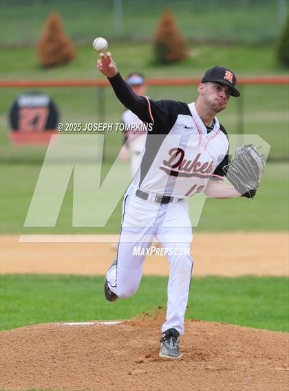 Thumbnail 1 in New Paltz @ Marlboro Central photogallery.