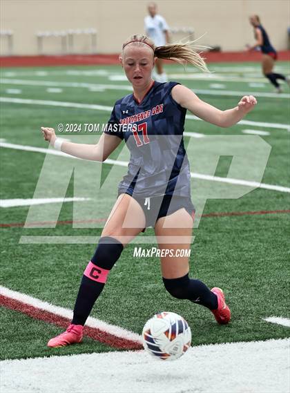 Thumbnail 3 in Charlotte Latin @ Providence Day (NCISAA 4A Championship) photogallery.