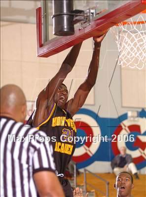 Thumbnail 3 in Montverde Academy vs. Woodcreek (Les Schwab Shootout) photogallery.