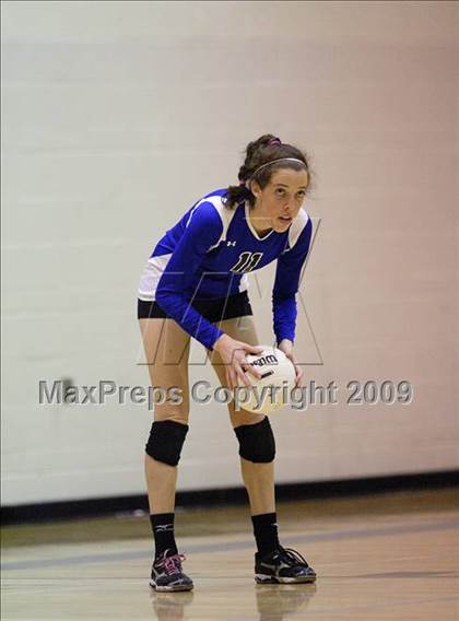 Thumbnail 1 in Eaglecrest @ Grandview (CHSAA District 4 Playoff Final) photogallery.