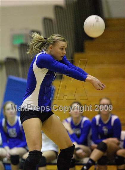 Thumbnail 2 in Eaglecrest @ Grandview (CHSAA District 4 Playoff Final) photogallery.