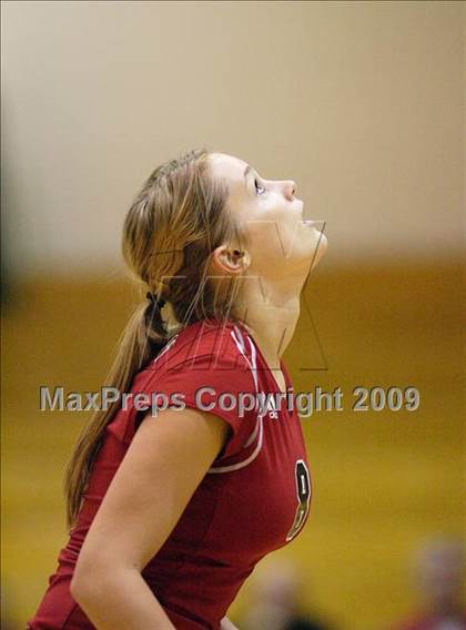 Thumbnail 3 in Eaglecrest @ Grandview (CHSAA District 4 Playoff Final) photogallery.