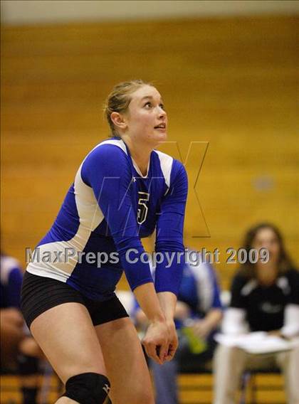 Thumbnail 2 in Eaglecrest @ Grandview (CHSAA District 4 Playoff Final) photogallery.
