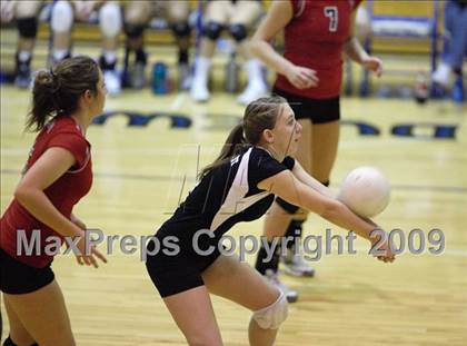 Thumbnail 2 in Eaglecrest @ Grandview (CHSAA District 4 Playoff Final) photogallery.