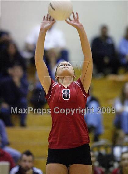 Thumbnail 3 in Eaglecrest @ Grandview (CHSAA District 4 Playoff Final) photogallery.
