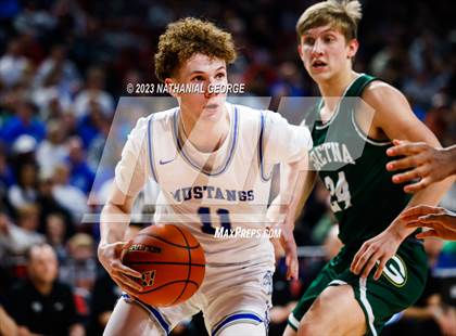 Thumbnail 2 in Millard North vs. Gretna (NSAA Class A Semifinal) photogallery.