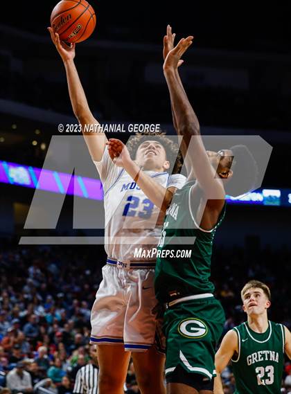 Thumbnail 2 in Millard North vs. Gretna (NSAA Class A Semifinal) photogallery.