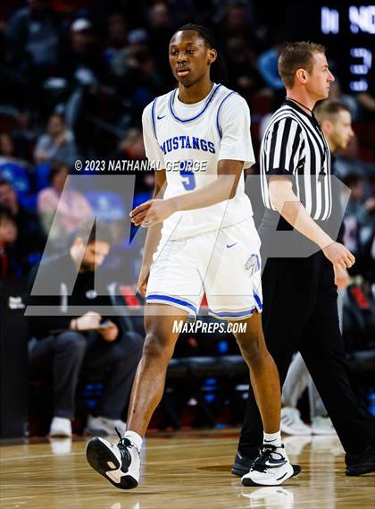 Thumbnail 3 in Millard North vs. Gretna (NSAA Class A Semifinal) photogallery.