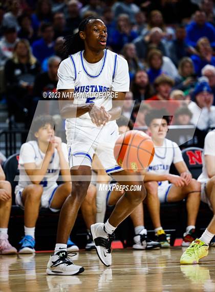 Thumbnail 2 in Millard North vs. Gretna (NSAA Class A Semifinal) photogallery.