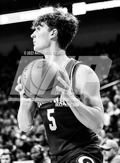 Thumbnail 2 in Millard North vs. Gretna (NSAA Class A Semifinal) photogallery.