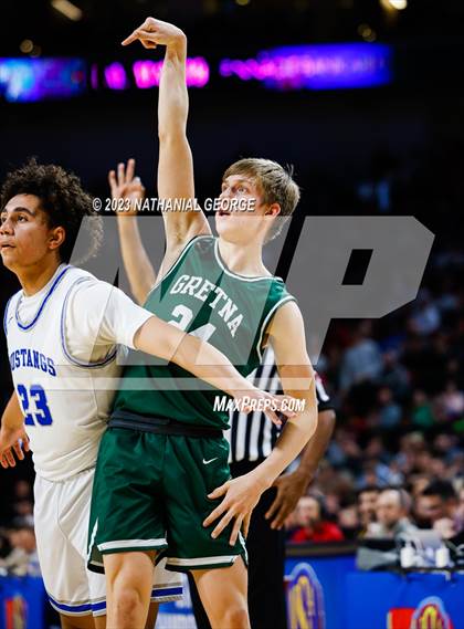 Thumbnail 1 in Millard North vs. Gretna (NSAA Class A Semifinal) photogallery.