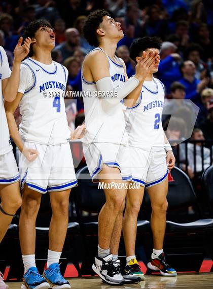 Thumbnail 2 in Millard North vs. Gretna (NSAA Class A Semifinal) photogallery.